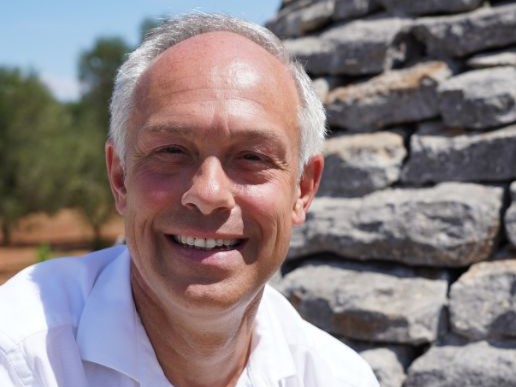 Emmanuel Di Girolamo Agent immobilier France et Italie Spécialiste de la transaction dans les Pouilles Puglia in Paris