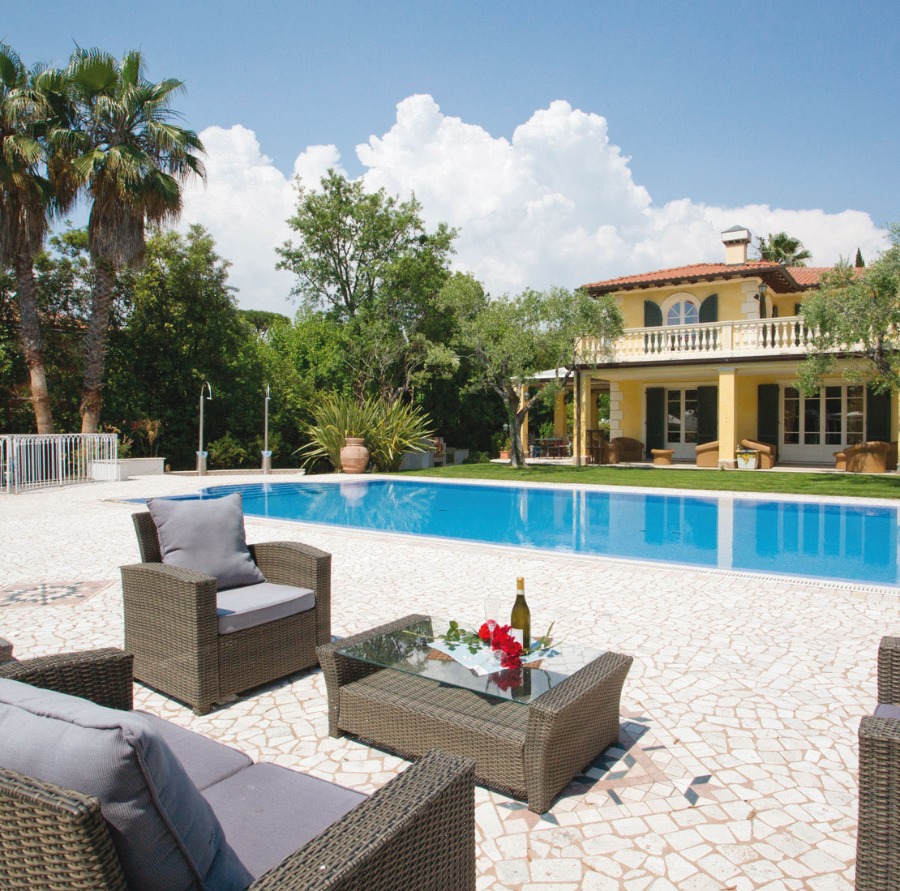 Lionard Luxury Real Estate