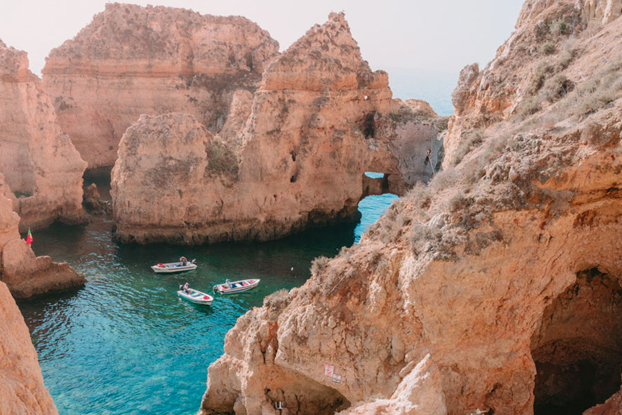 KOBU Agency sur Unsplash